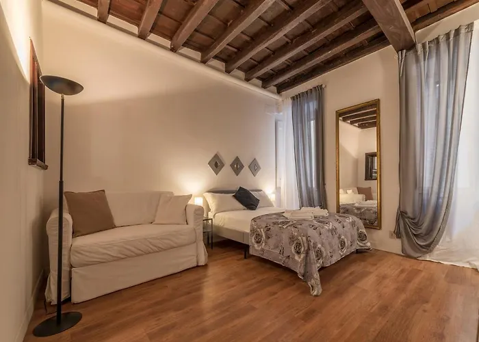 Apartment Guesthost - Fori Imperiali Rome